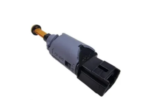 سوییچ الکتریکی استپ ترمز پژو ۲۰۶ داخل کاسه پدال شرکتی ایساکو اصل